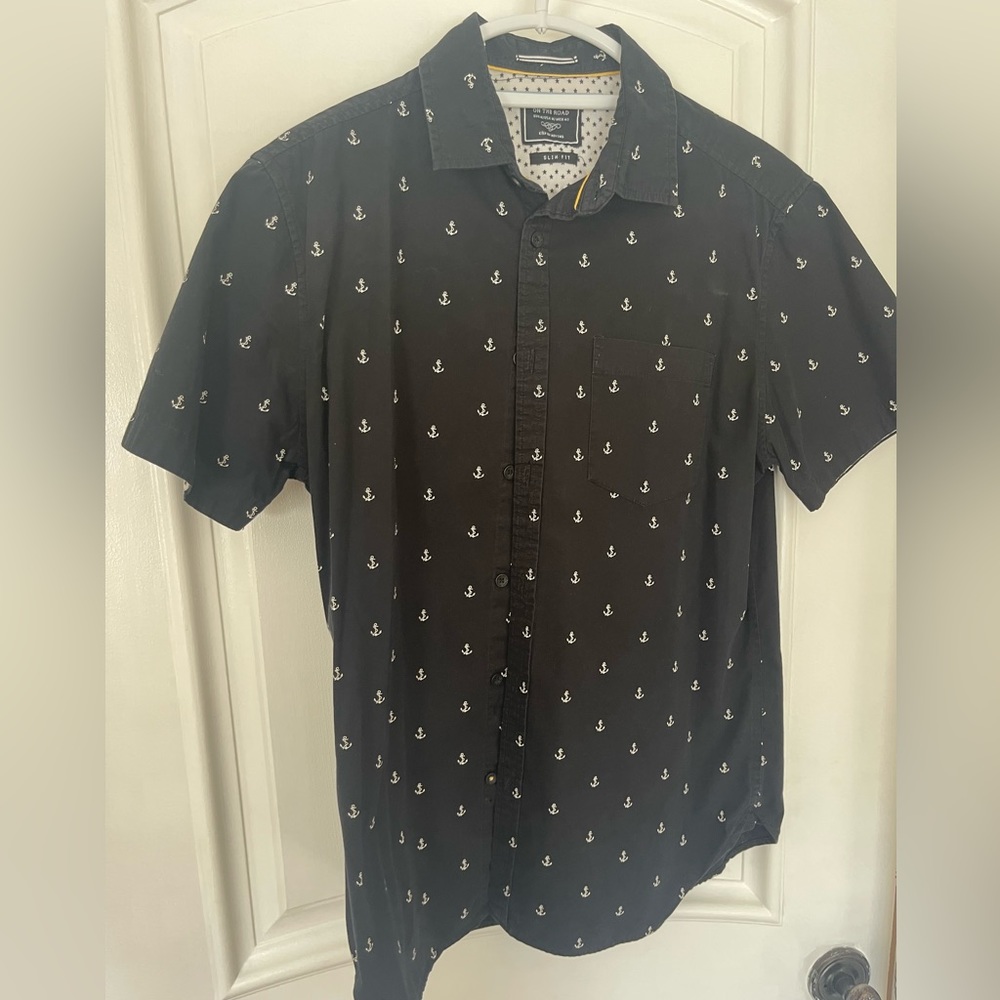 Short sleeve button down, sz m